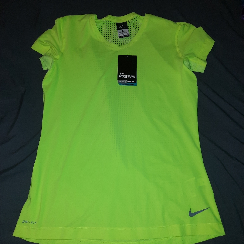 Nike Pro Dri-fit neon yellow